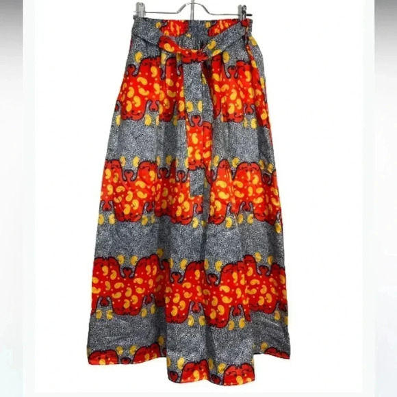 Maxi long SKIRT BLACK RED TELLOW PRINT BELTED SIZE SMALL - Picture 1 of 12